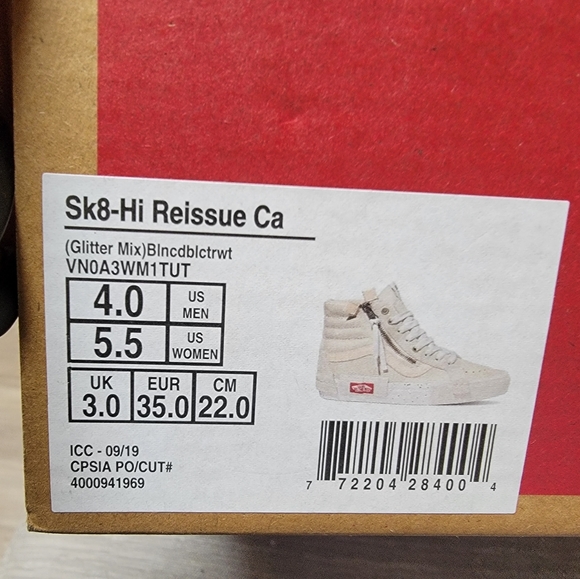 VANS - Picture 4 of 5